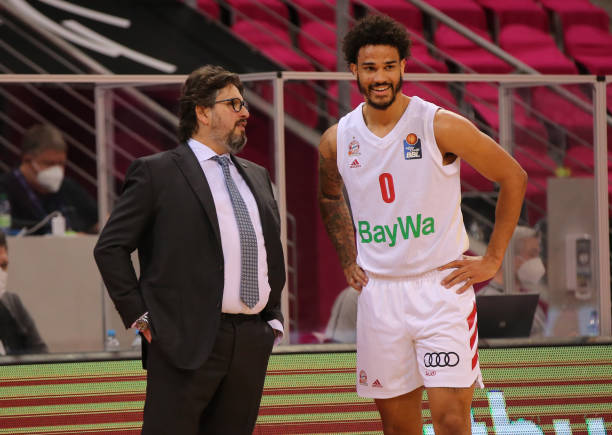 球员却带着 球员却带着